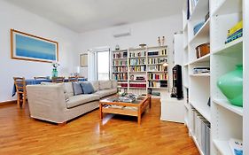 Pompeo Magno Apartment